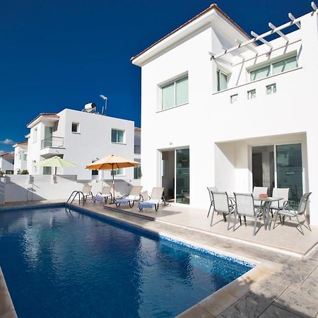 Avra Villas Paralimni Ngoại thất bức ảnh
