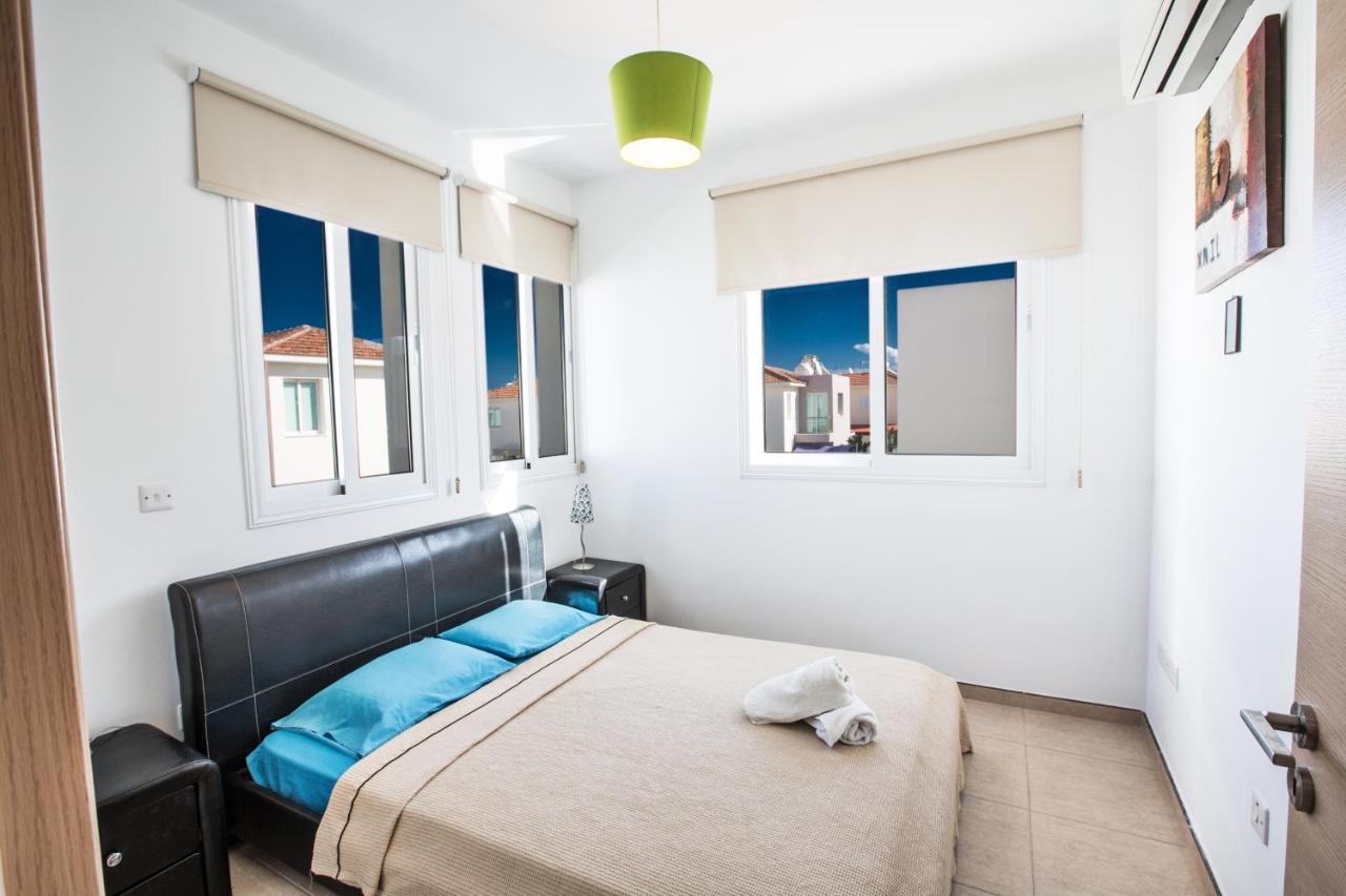 Avra Villas Paralimni Ngoại thất bức ảnh